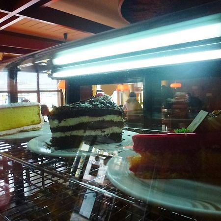 Bahnhof Hotel Interlaken Kültér fotó