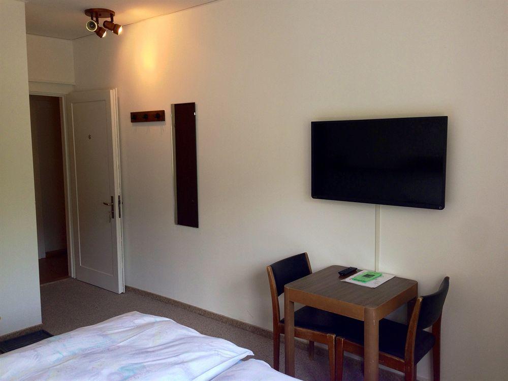Bahnhof Hotel Interlaken Kültér fotó