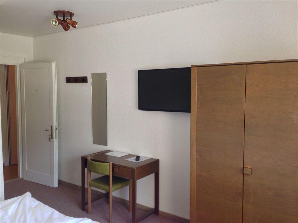 Bahnhof Hotel Interlaken Kültér fotó