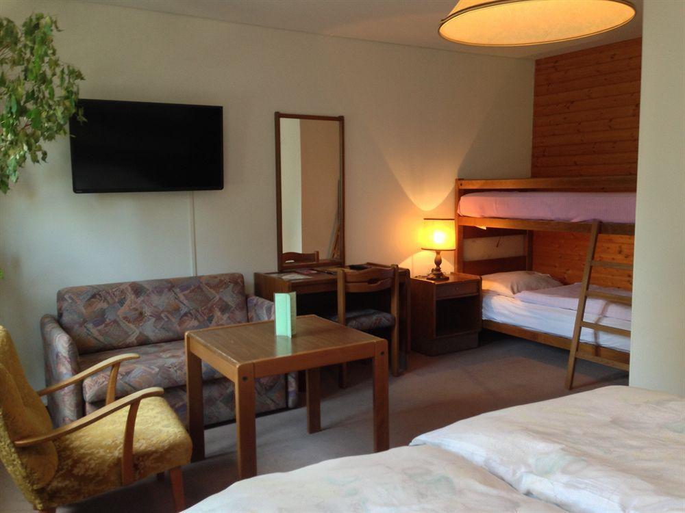 Bahnhof Hotel Interlaken Kültér fotó