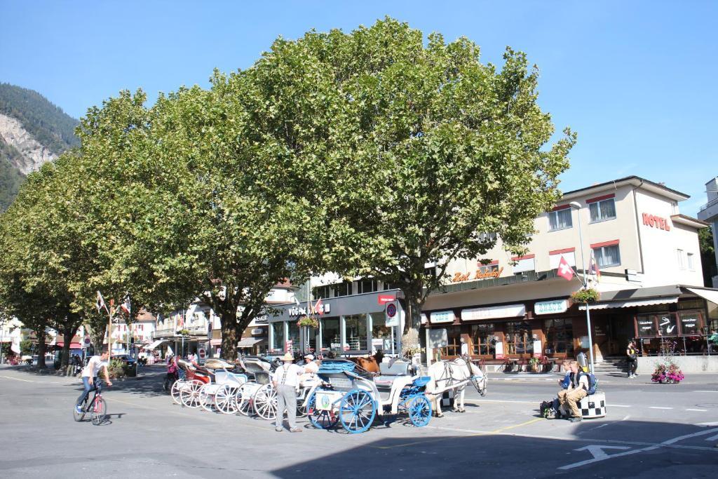 Bahnhof Hotel Interlaken Kültér fotó